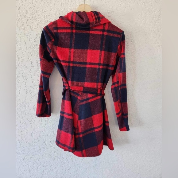 Favlux Red Buffalo Belted Cardigan Size Med - Picture 5 of 7